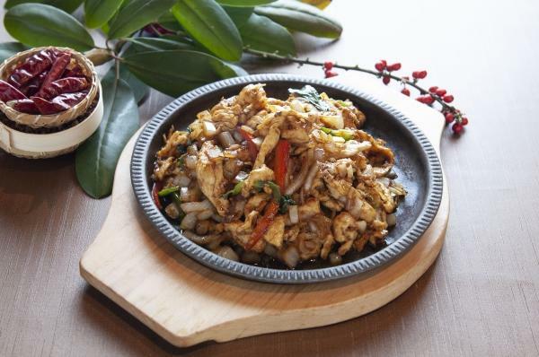 Three Pepper Chicken